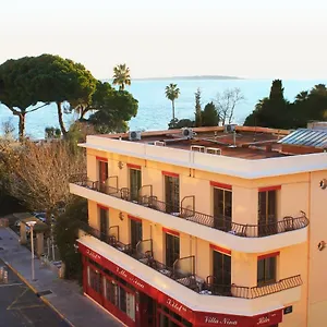 Hotel Nina