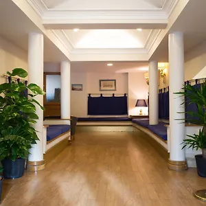hotel-leopardi.hotels-amalfi.com/
